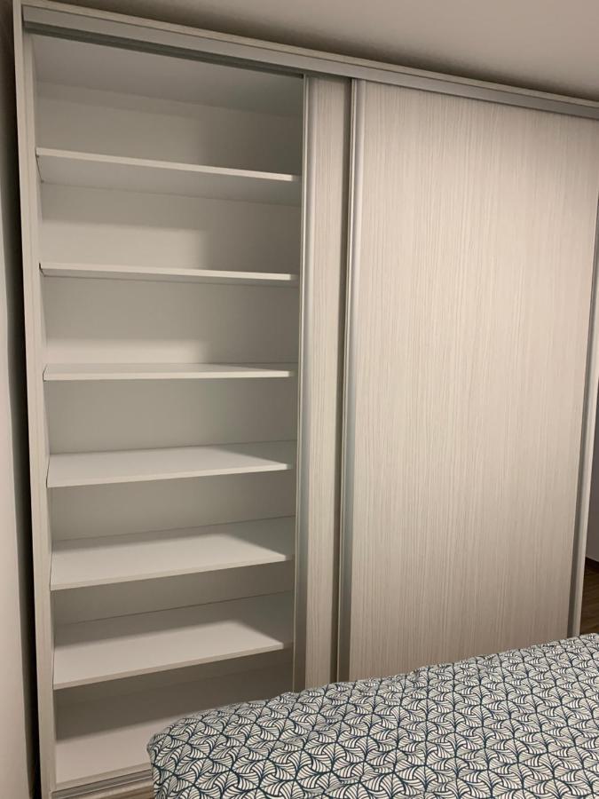 Apartma Sinitus إيزولا المظهر الخارجي الصورة